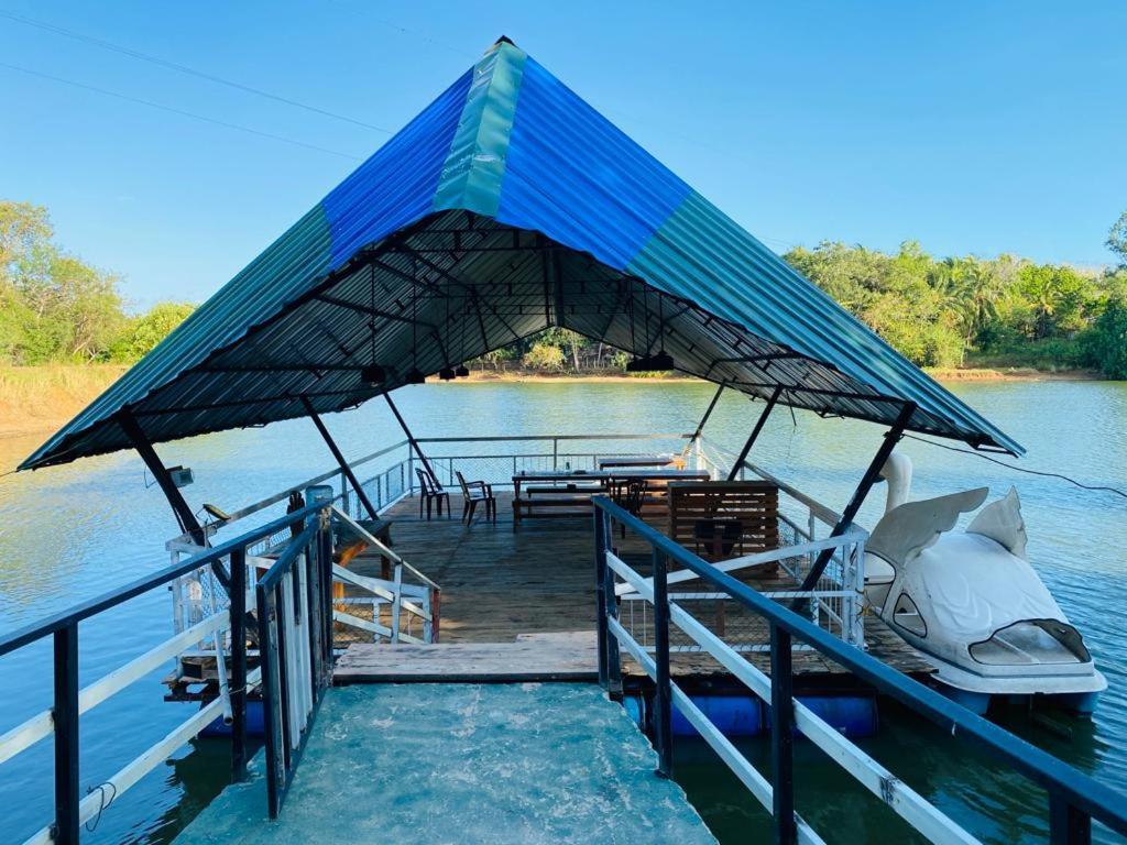 Pelican Lake Udawalawe Zewnętrze zdjęcie